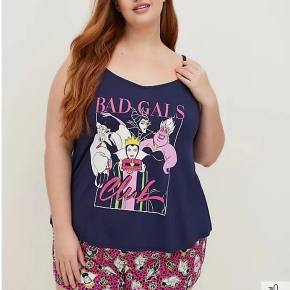 2 SET DISNEY VILLIANS BAD GALS PJS - Picture 2 of 5